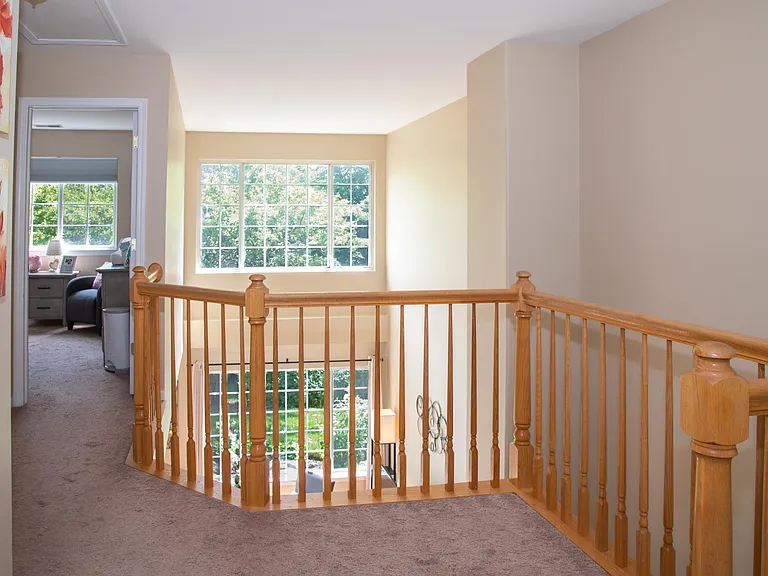 141 Concord Ln — Photo 12