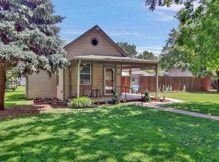 424 N Magnolia St, Andale, KS 67001