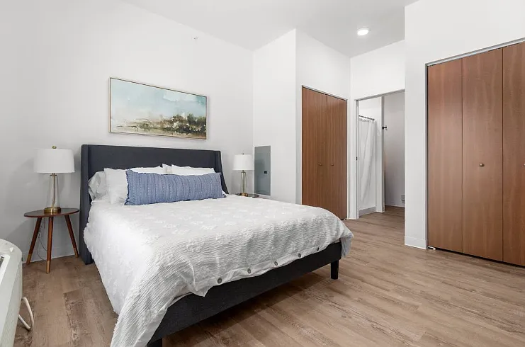 Fox Flats - 1-Bedroom - 1 — Photo 4