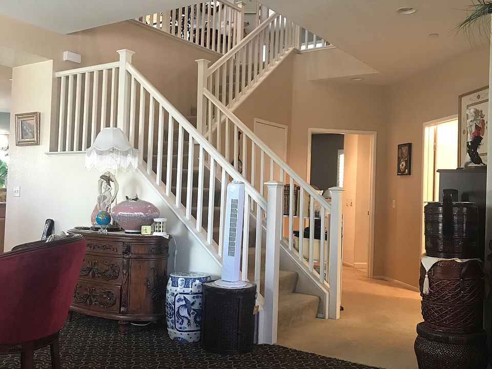 1st image of 16395 Breezy St