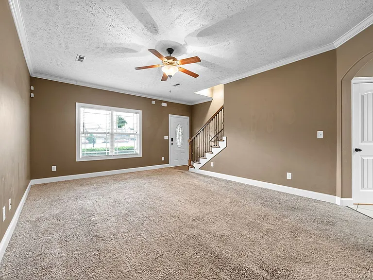 1170 Dygert Ct — Photo 7