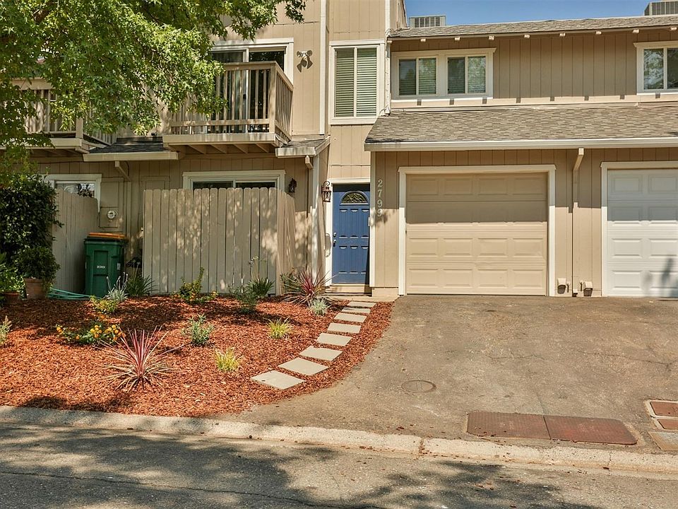 2nd image of 2799 Cactus Ct
