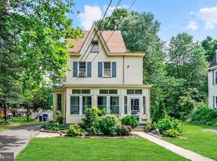 136 Church St, Beverly, NJ 08010
