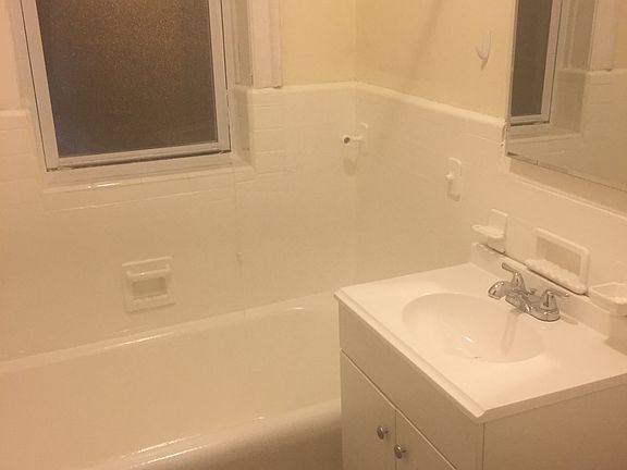 5th image of 8354 S Maryland Ave APT 3N