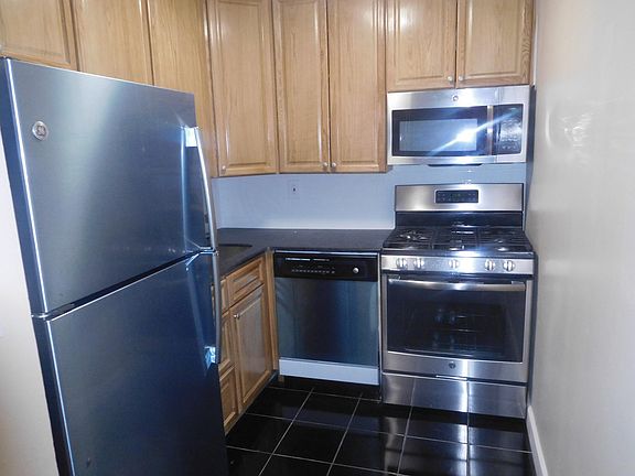 4th image of 140-16 34th Ave #806