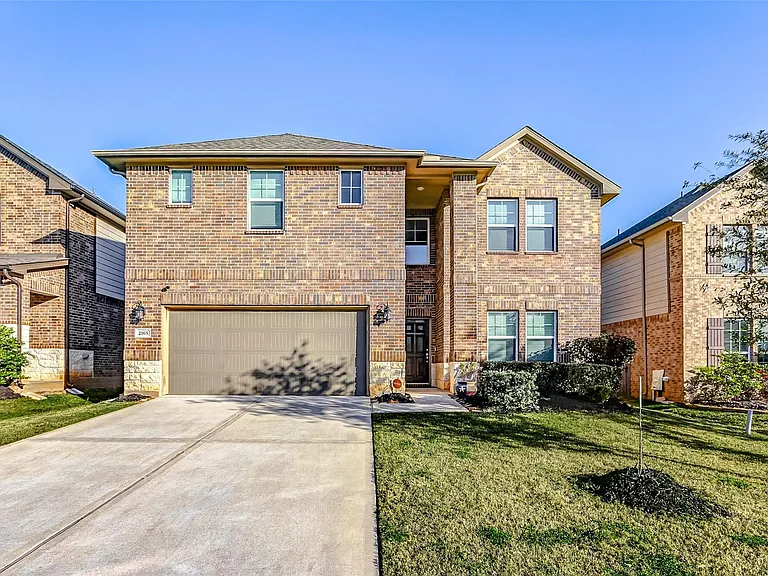 2165 Woodland Pine Dr — Photo 2