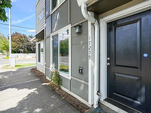 3rd image of 17259 SW Baseline Rd #17259
