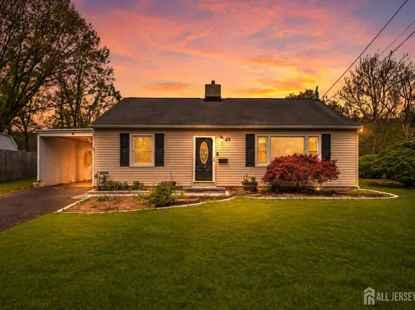 49 Louis Ave, Middlesex, NJ 08846