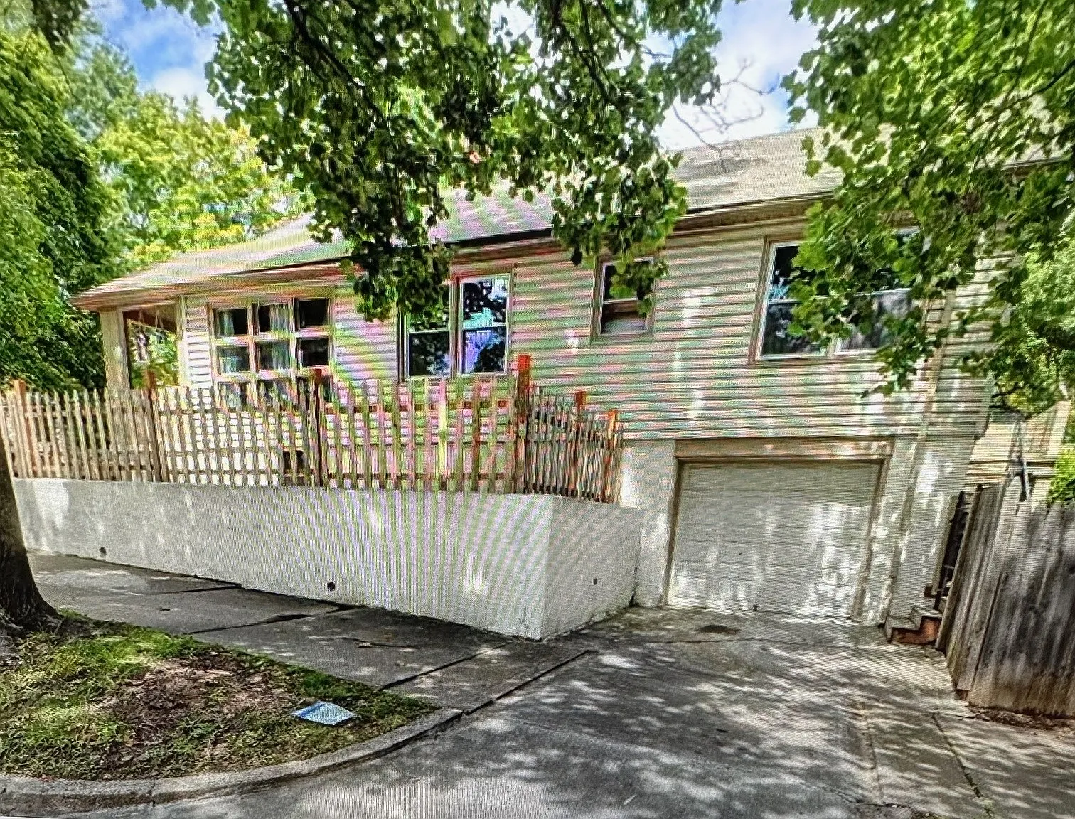 2 bed, 912 sqft, $1,300 — Photo 2