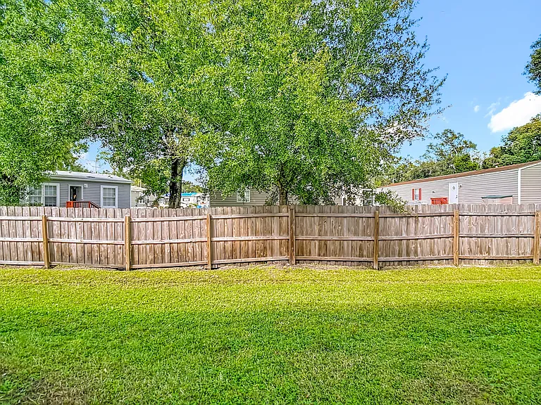 9856 Ashburn Lake Dr #1 — Photo 52
