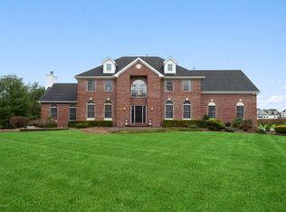 12 White House Way, Monroe Township, NJ 08831