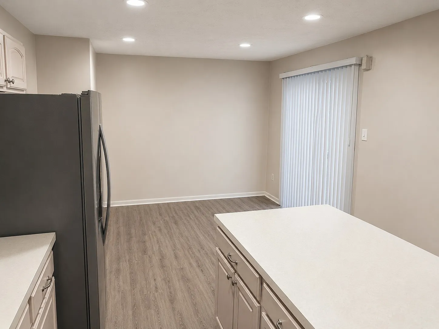 3 bed, 1620 sqft, $3,200 — Photo 3