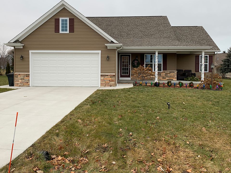 1st image of 7004 Greenbush Ln #30