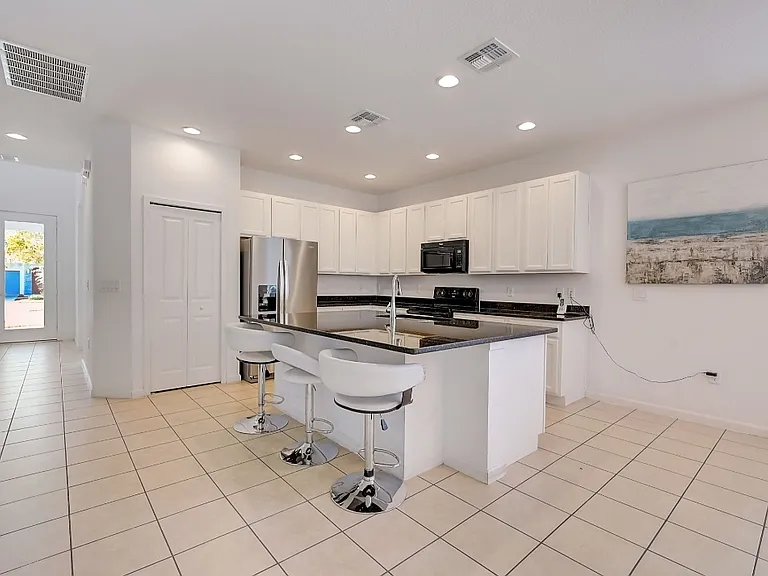 4511 Monado Dr — Photo 21