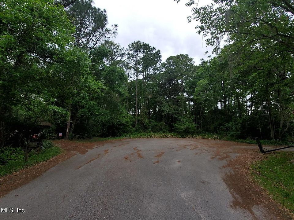 2nd image of 1324 RIVER Court