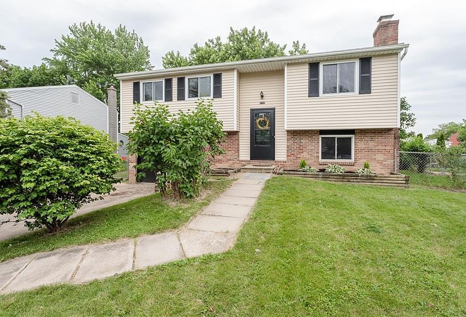 1st image of 5749 Dalton Dr