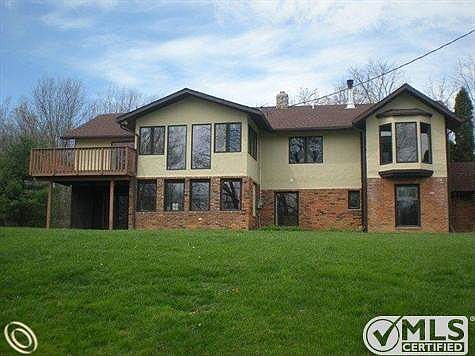 3621 Davenport (Copy).JPG