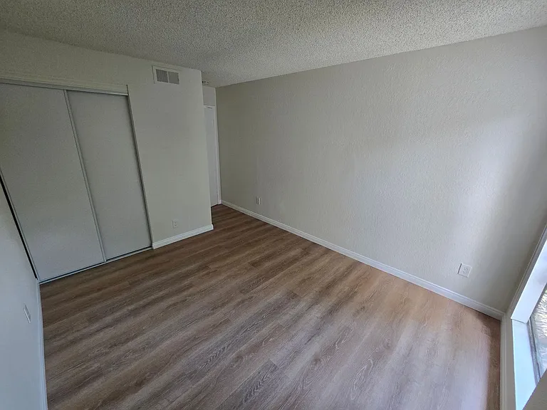 9169 Village Glen Dr #161 — Photo 16