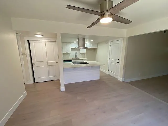 3959 Queenston Ct — Photo 3