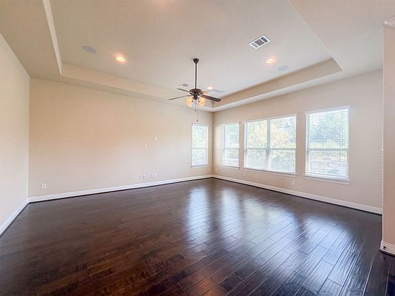3rd image of 851 Yellowcress Dr