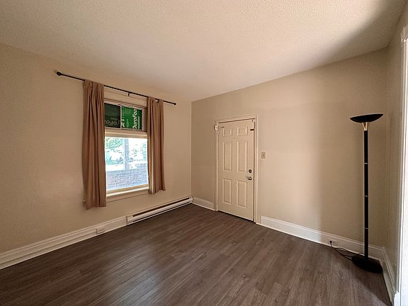3rd image of 17 Saint Leger St #3