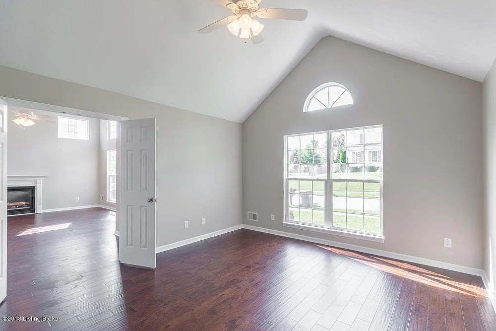 10503 Hite Creek Rd — Photo 3