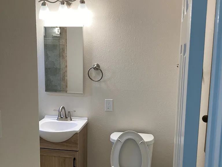 1529 Willowgate Dr — Photo 14