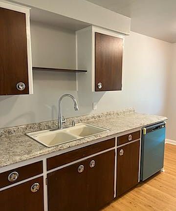 4th image of 123 W Courtland Ave #123