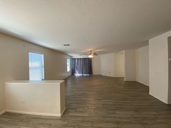 5th image of 2410 S 82nd Ln