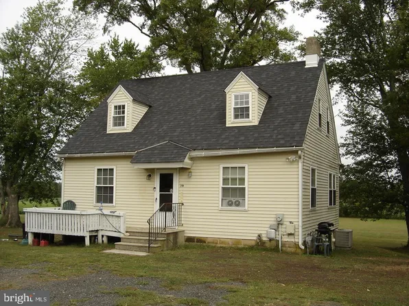 27 & 29 Silver Lake Rd, Bridgeton, NJ 08302