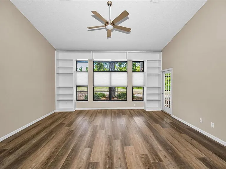 9307 Palm Haven Ct — Photo 8
