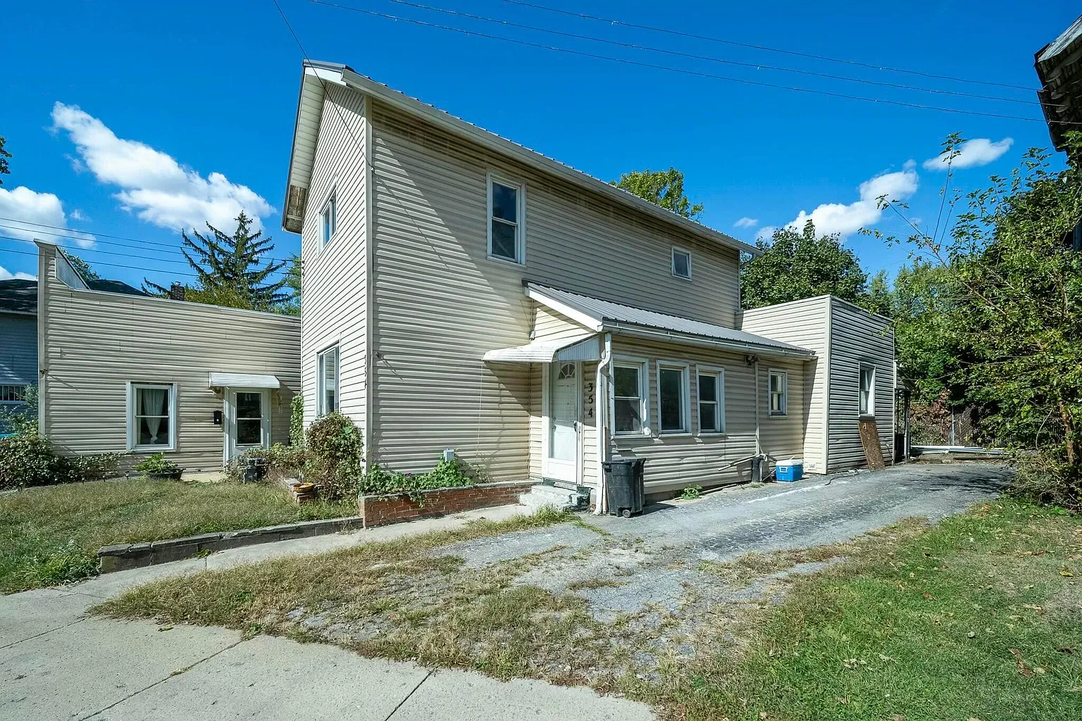 354 Bellefontaine Ave photo 1