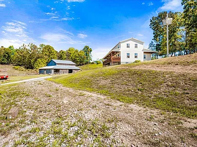 Property photo 40
