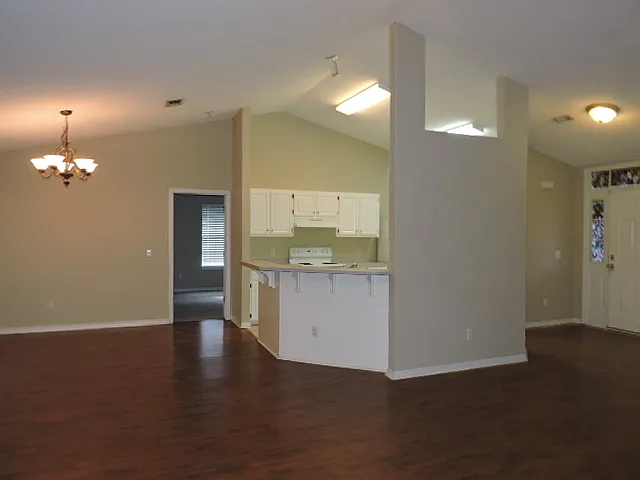 7350 Copter Ln — Photo 5
