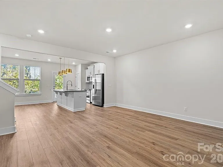 51 Moon Haven Way #51 — Photo 7