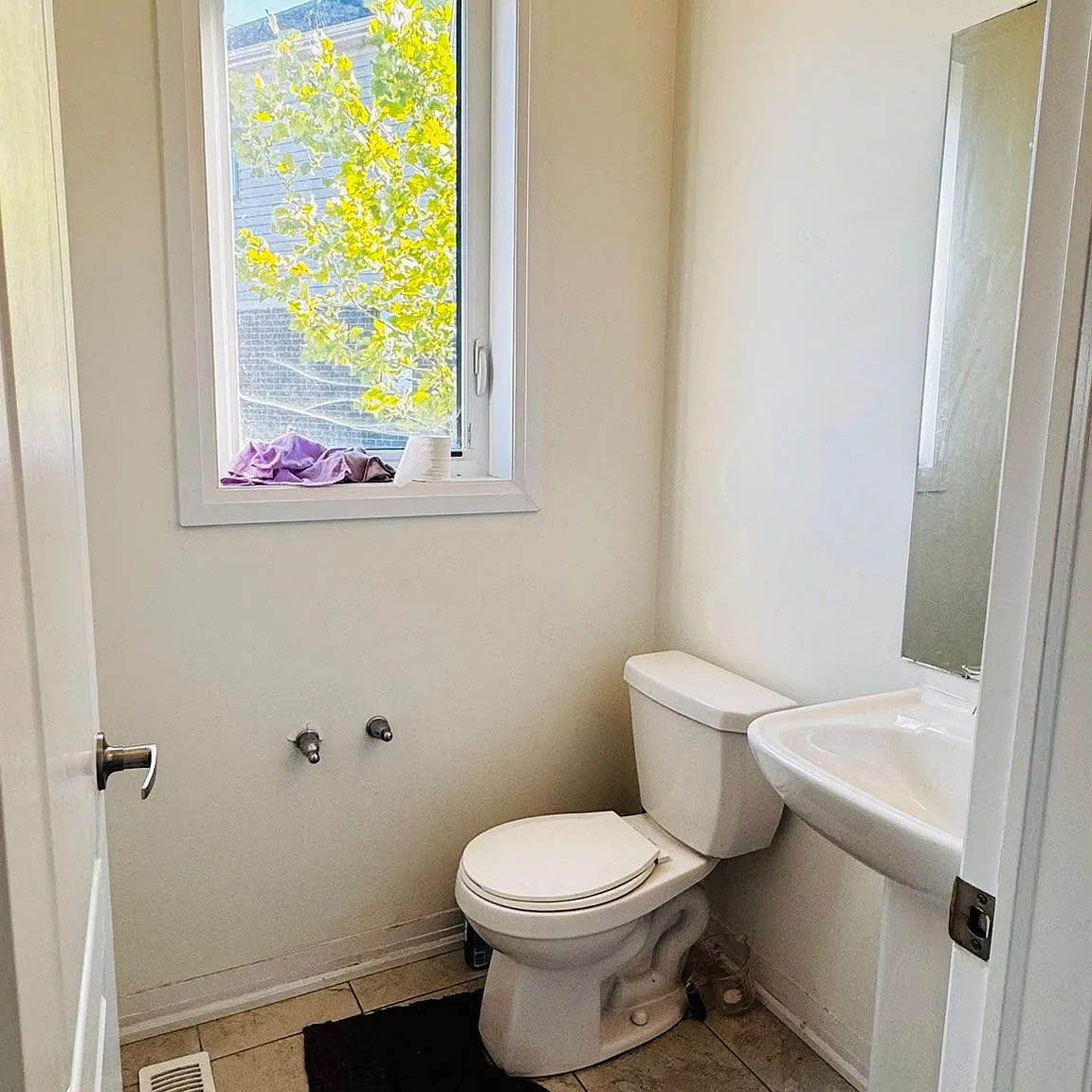 3 bed, $2,200 — Photo 3