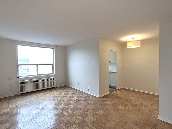 4th image of 6 Glen Echo Rd #305