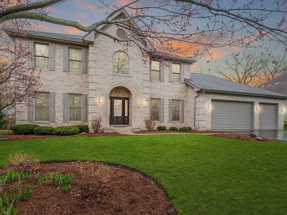 545 Kelly Ave, Grayslake, IL 60030 Zillow