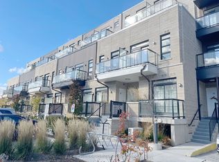 57 Finch Ave W #24, Toronto, ON M2N 2H3