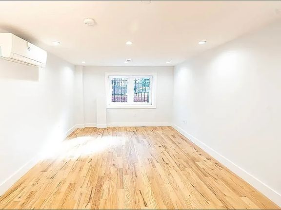 3rd image of 1167 Dean St #Ba