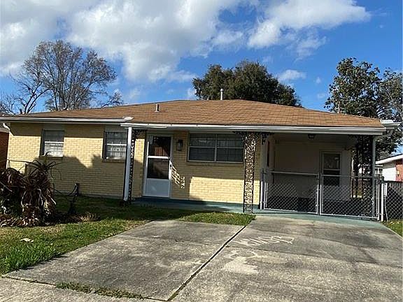 2nd image of 5216 Warwick Dr E