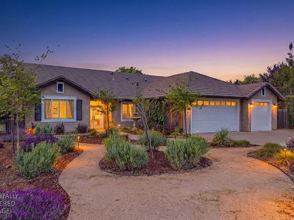 2nd image of 532 Oak Ridge Rd