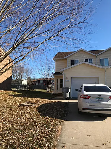1230 Hardin Dr #1 Photo 1
