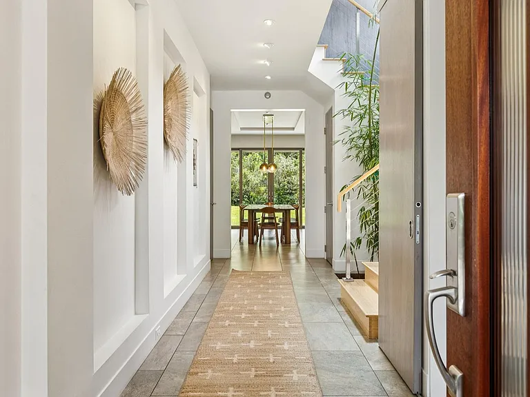 3708 Laguna Ave — Photo 3