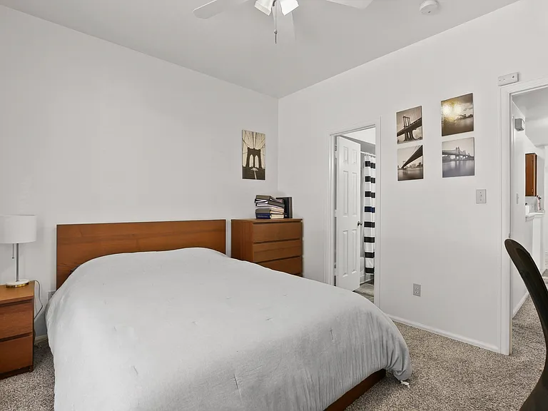 3329 Rosedale Ave #11 — Photo 14
