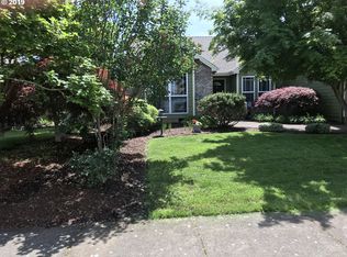 1260 Independence Ave, Woodburn, OR