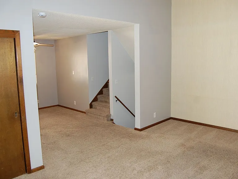 3724 Clover Circle — Photo 6