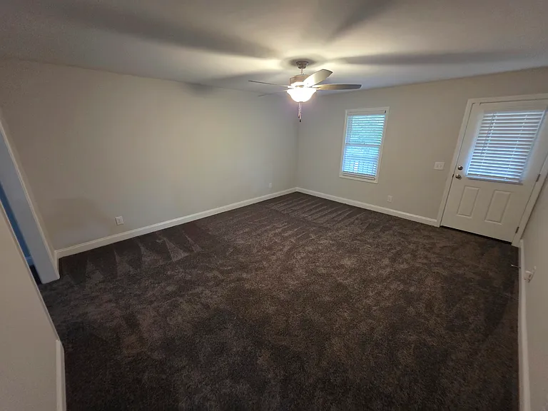 609 N Main St #609 — Photo 13
