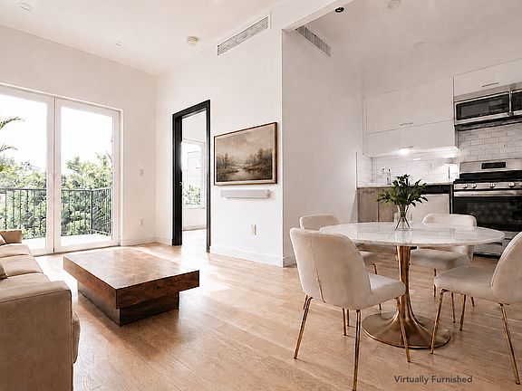2nd image of 138 Huron St #Penthouse 3b