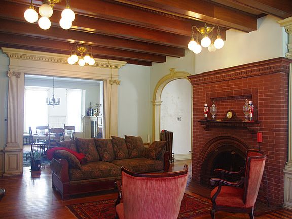 4th image of 112 Saratoga Ave
